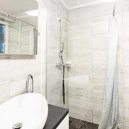 Апартаменты Udoni With Pool